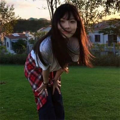 格洛丽亚在路上